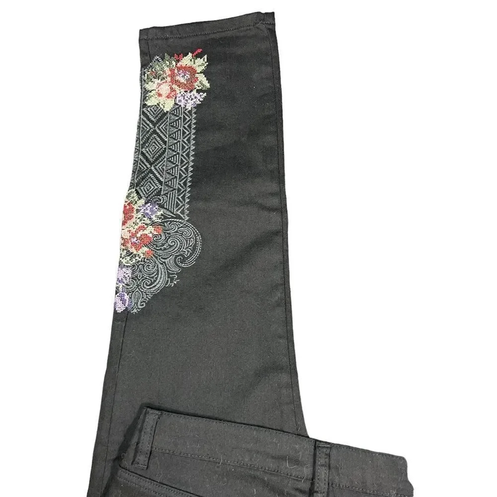 DG2 By Diane Gilman Black Embroidered Denim Jeans - Picture 4 of 9